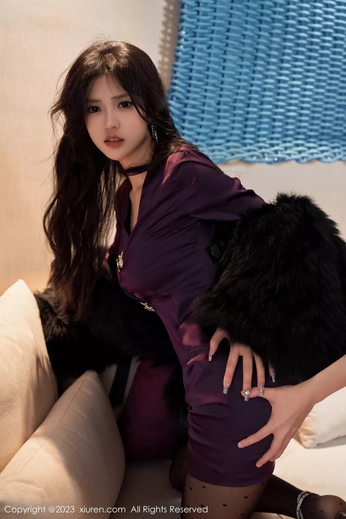 秀人集.com_[XiuRen秀人网]No.6649_模特浅浅Danny私房性感紫色服配黑丝裤袜秀曼妙身姿诱惑写真101P