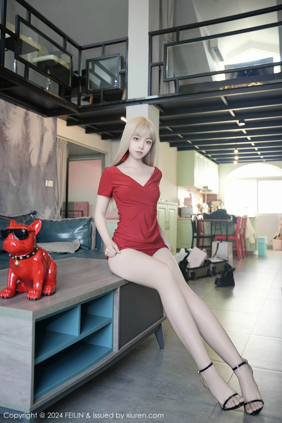 秀人集.com_[FeiLin嗲囡囡]VOL.496_模特芝樱性感红色连衣服饰配红色内裤秀曼妙身姿迷人诱惑写真78P