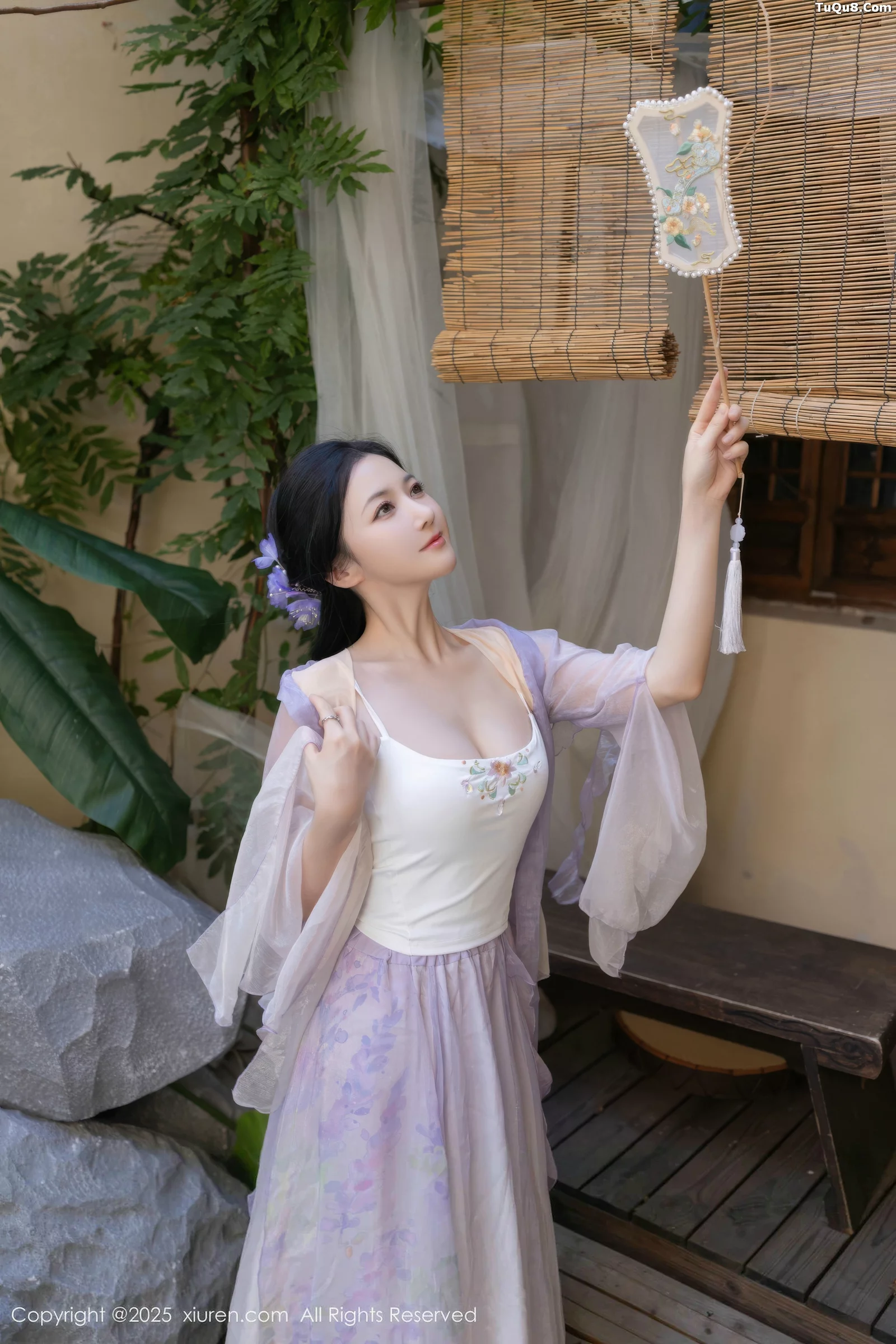 秀人集.com_[XiuRen秀人网]No.10737_模特鱼子酱Fish性感紫色连衣裙配白色丝袜秀曼妙身姿诱惑写真74P