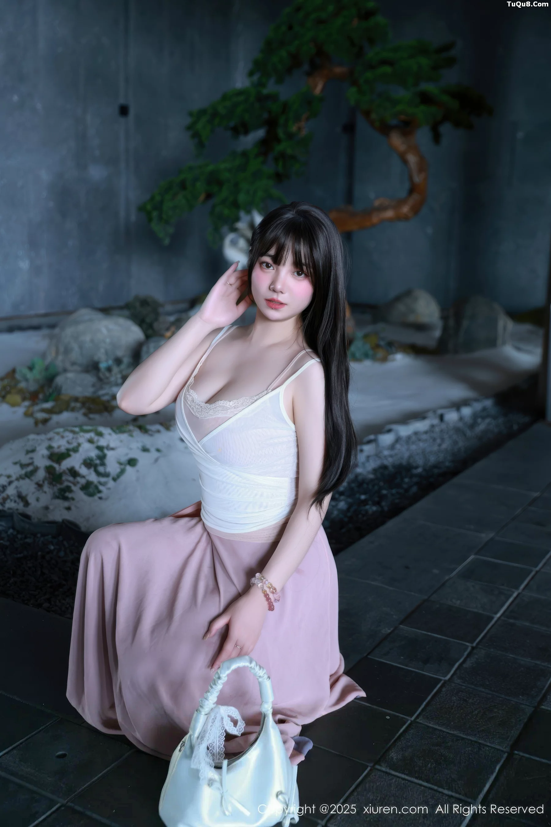 秀人集.com_[XiuRen秀人网]No.10746_模特软情性感低胸紫色长裙露粉色内衣秀曼妙身姿迷人诱惑写真86P