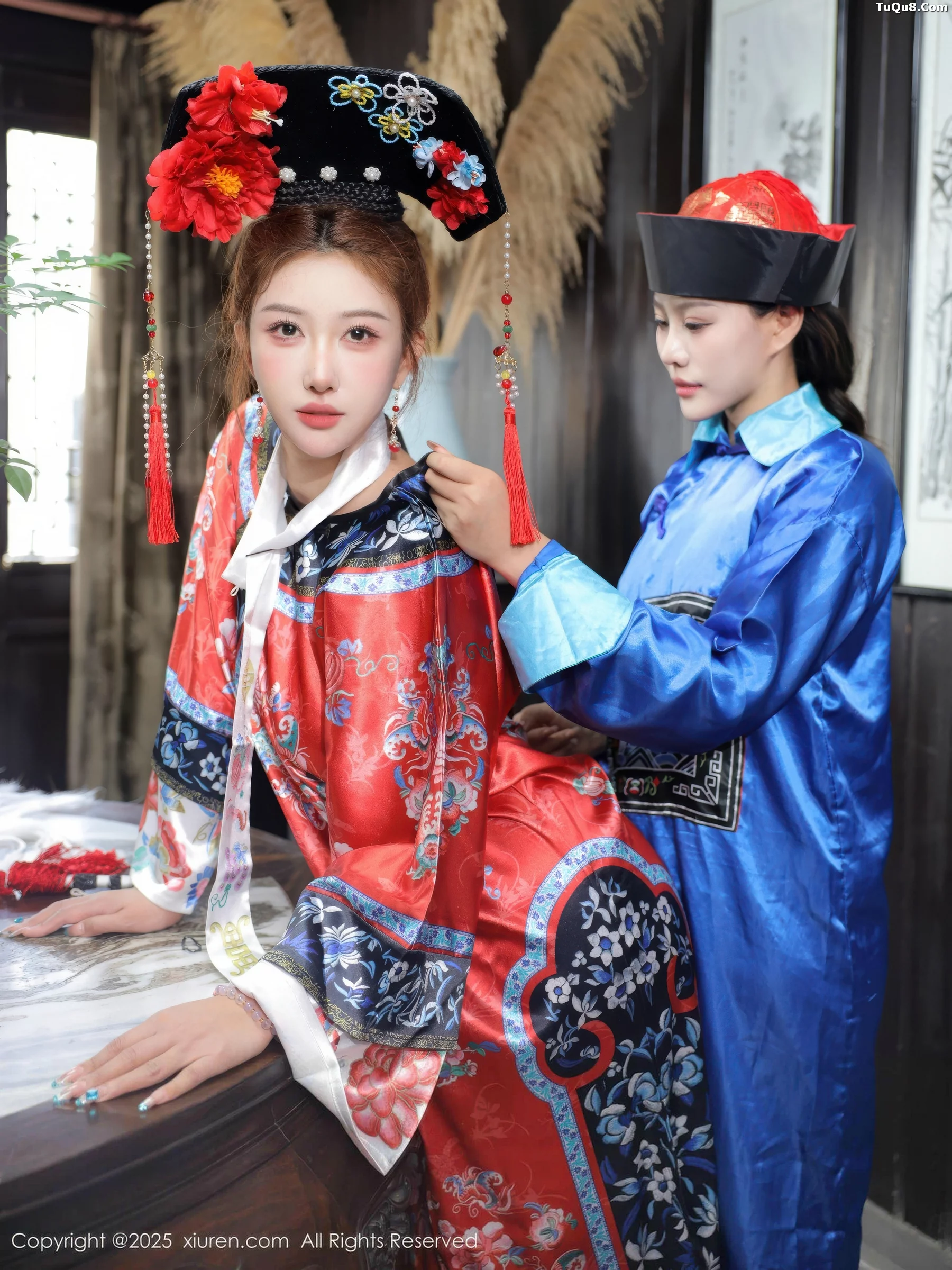 秀人集.com_[XiuRen秀人网]No.10762_模特金允希Yuki性感姐妹花古装Cos旗袍秀丰腴身姿撩人诱惑写真65P