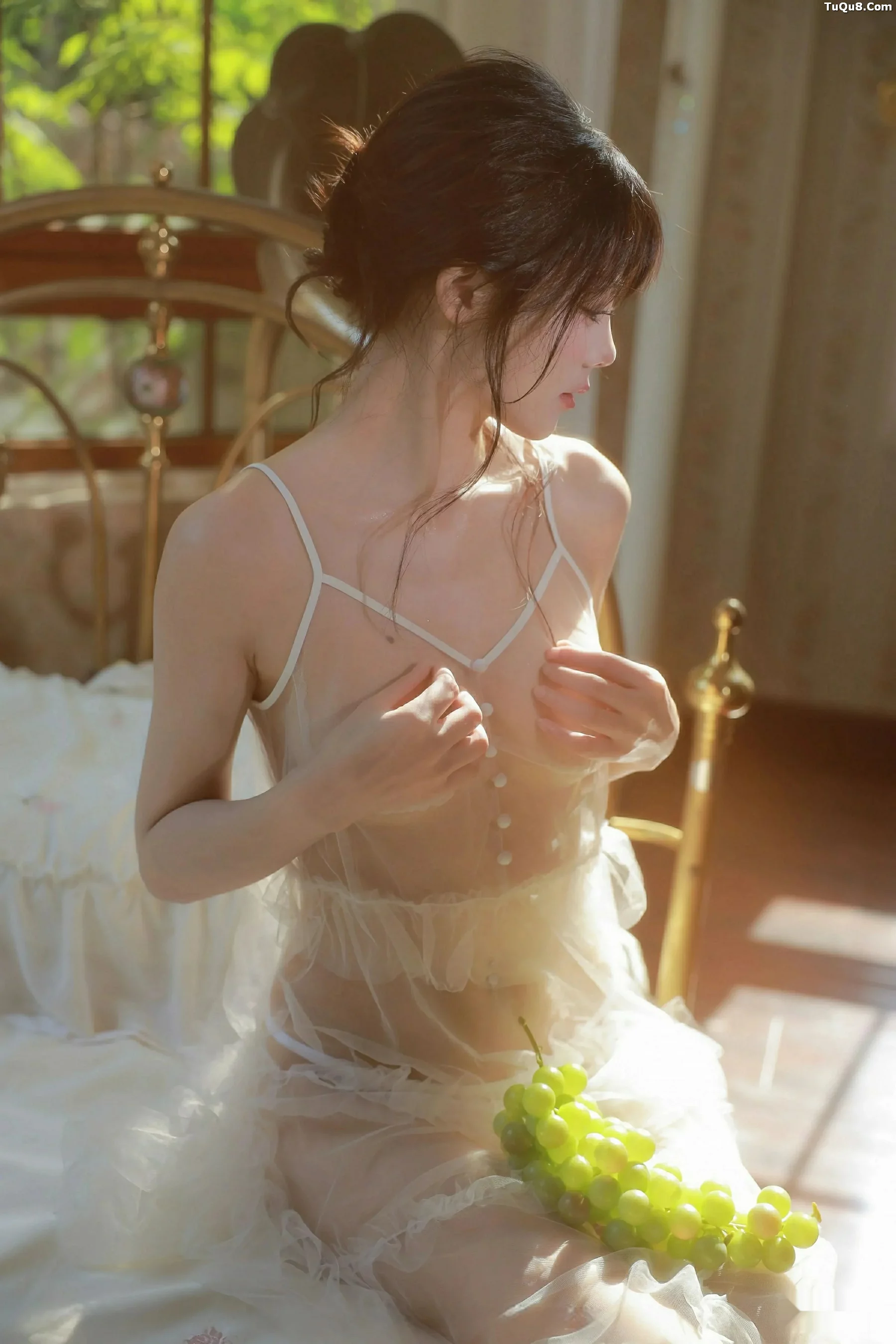 秀人集.com_[XiuRen秀人网]No.10799_模特佘贝拉Bella性感连衣长裙露白色情趣内衣秀完美身材诱惑写真73P