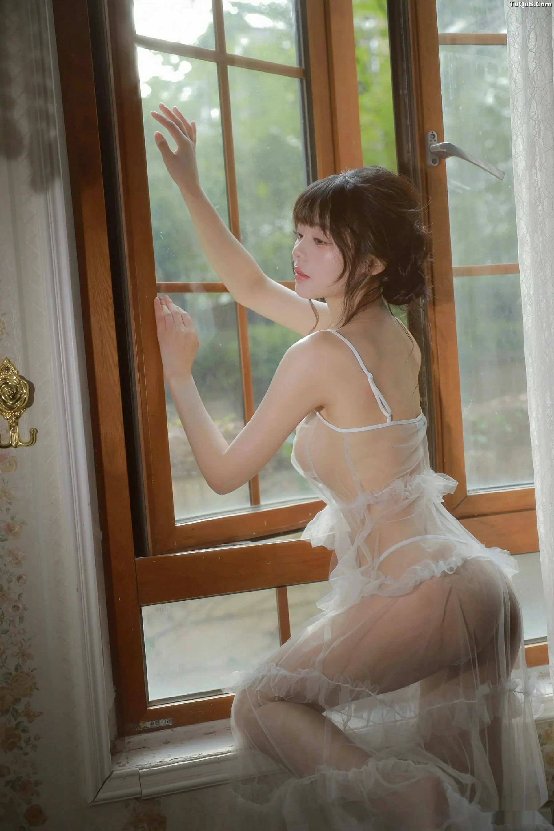 秀人集.com_[XiuRen秀人网]No.10799_模特佘贝拉Bella性感连衣长裙露白色情趣内衣秀完美身材诱惑写真73P