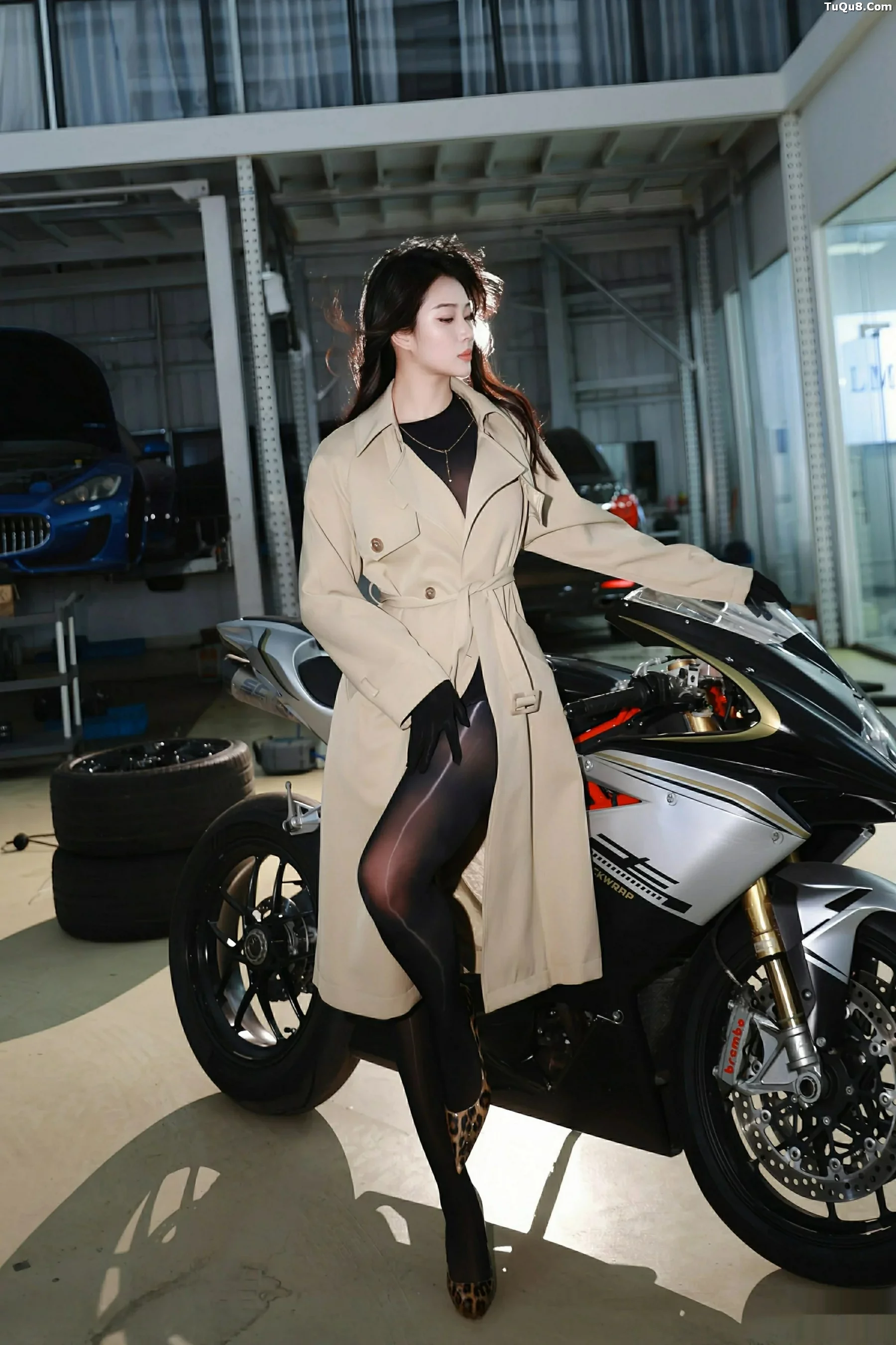 秀人集.com_[XiuRen秀人网]No.10788_模特南乔性感杏色风衣露薄透连体黑丝秀完美身材惹火诱惑写真82P