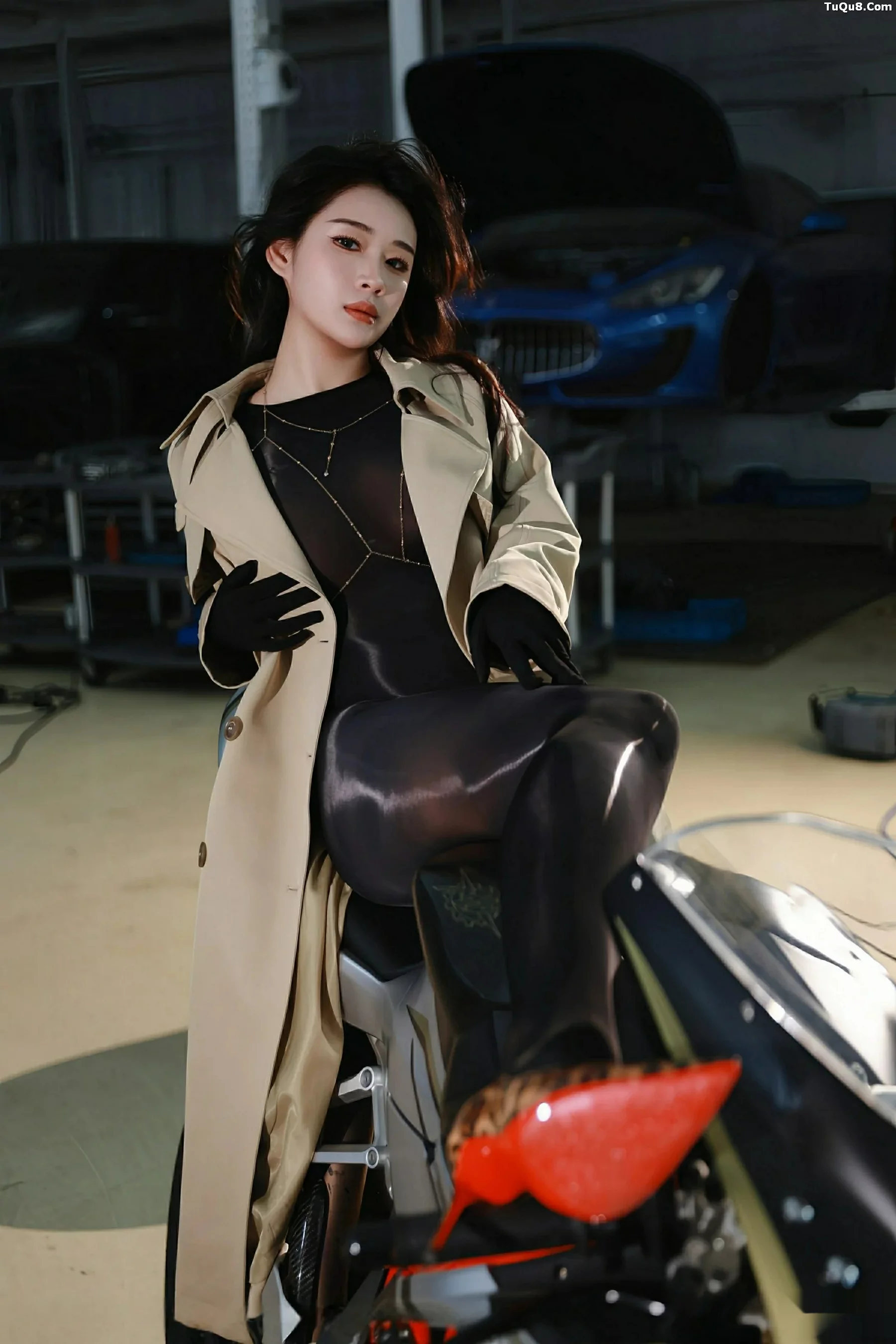 秀人集.com_[XiuRen秀人网]No.10788_模特南乔性感杏色风衣露薄透连体黑丝秀完美身材惹火诱惑写真82P