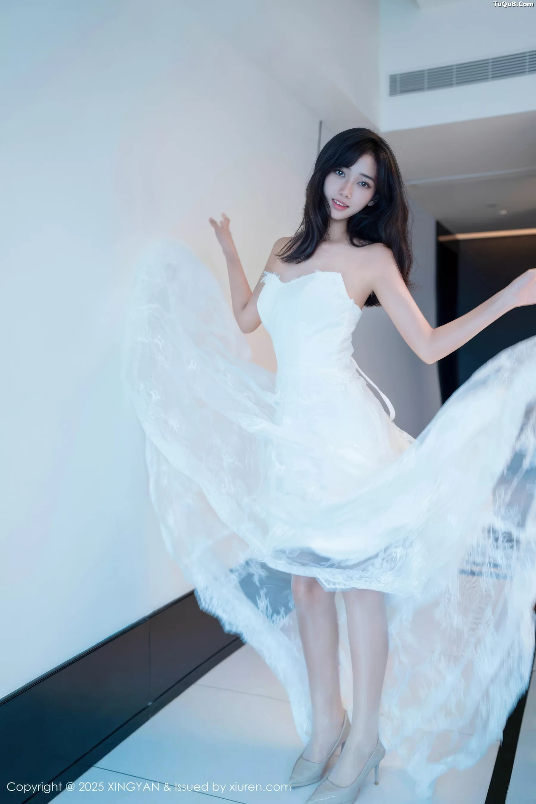 秀人集.com_[XINGYAN星颜社]VOL.419_模特时安安性感白色连衣裙配超薄白丝秀柔美身材迷人诱惑写真75P