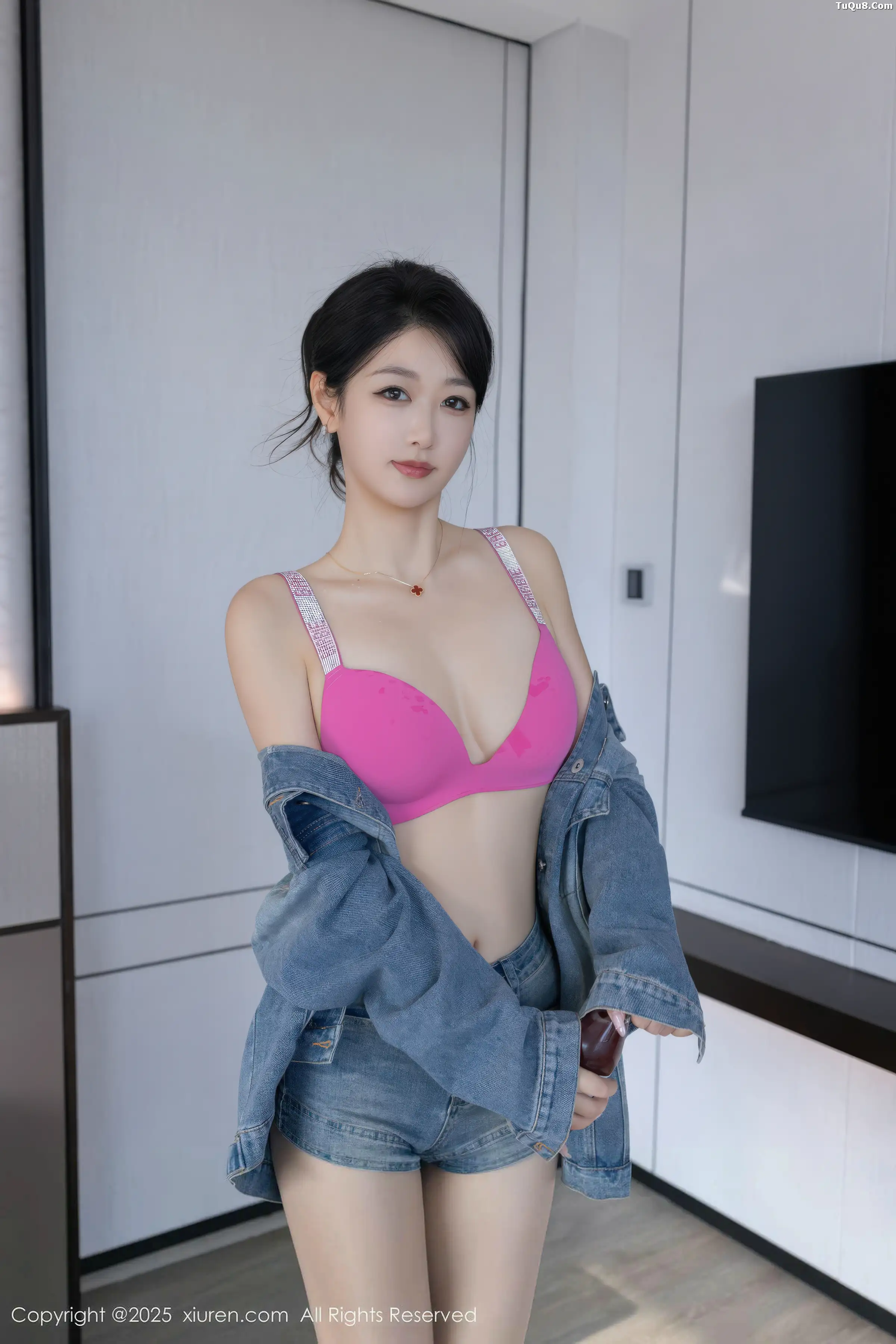 秀人集.com_[XiuRen秀人网]No.11083_模特唐安琪性感牛仔套装露粉红内衣配开档黑丝秀翘臀美腿诱惑写真79P