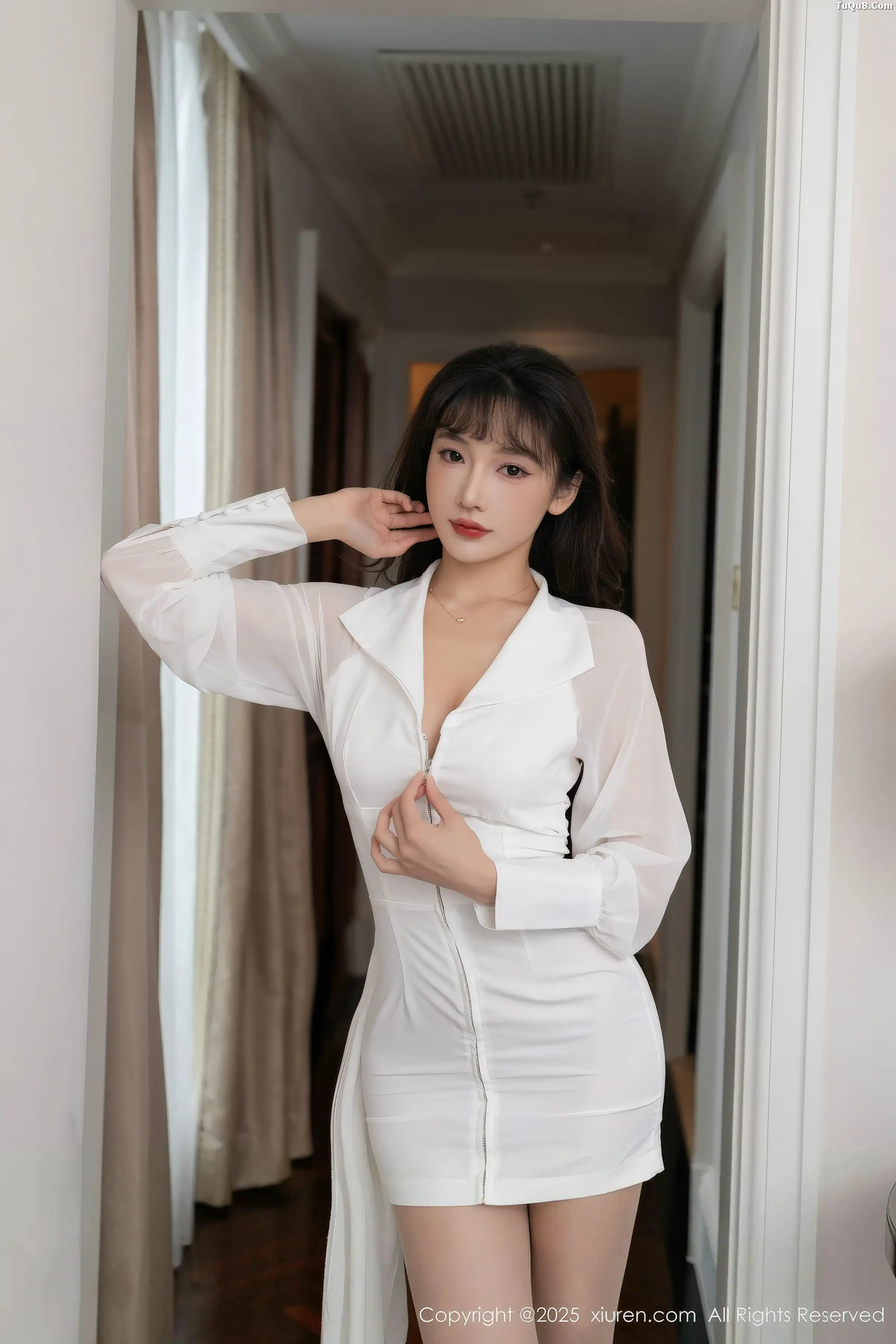 秀人集.com_[XiuRen秀人网]No.11100_模特陆萱萱性感套装露肉色内衣配超薄肉丝秀柔美身姿诱惑写真80P